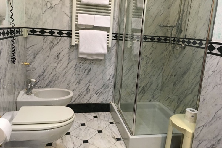 Одноместный номер Hotel Отель Andreola Central Милан Одноместный номер Hotel Отель Andreola Central Милан