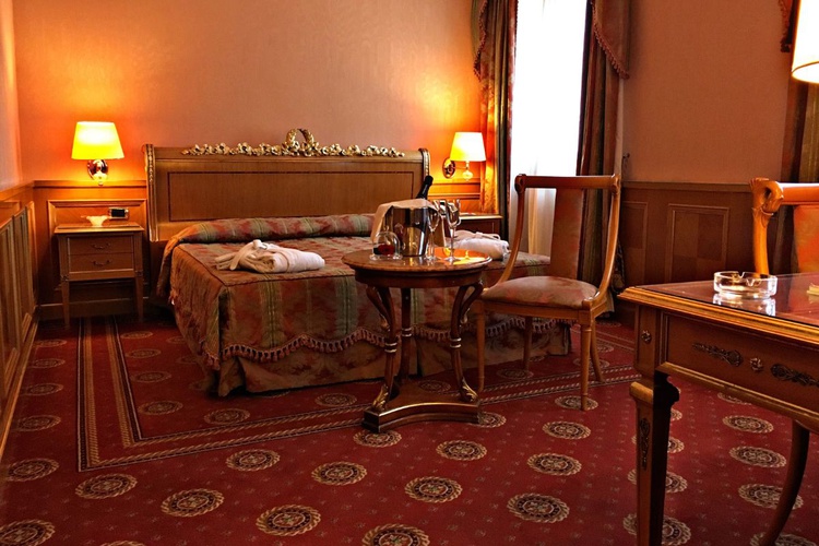 Double superior room for single use Hotel Отель Andreola Central Милан Double superior room for single use Hotel Отель Andreola Central Милан