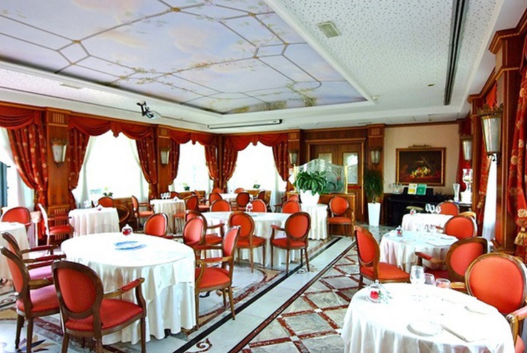 Special DAY USE Package in Suite and Romantic Dinner Hotel Отель Andreola Central Милан