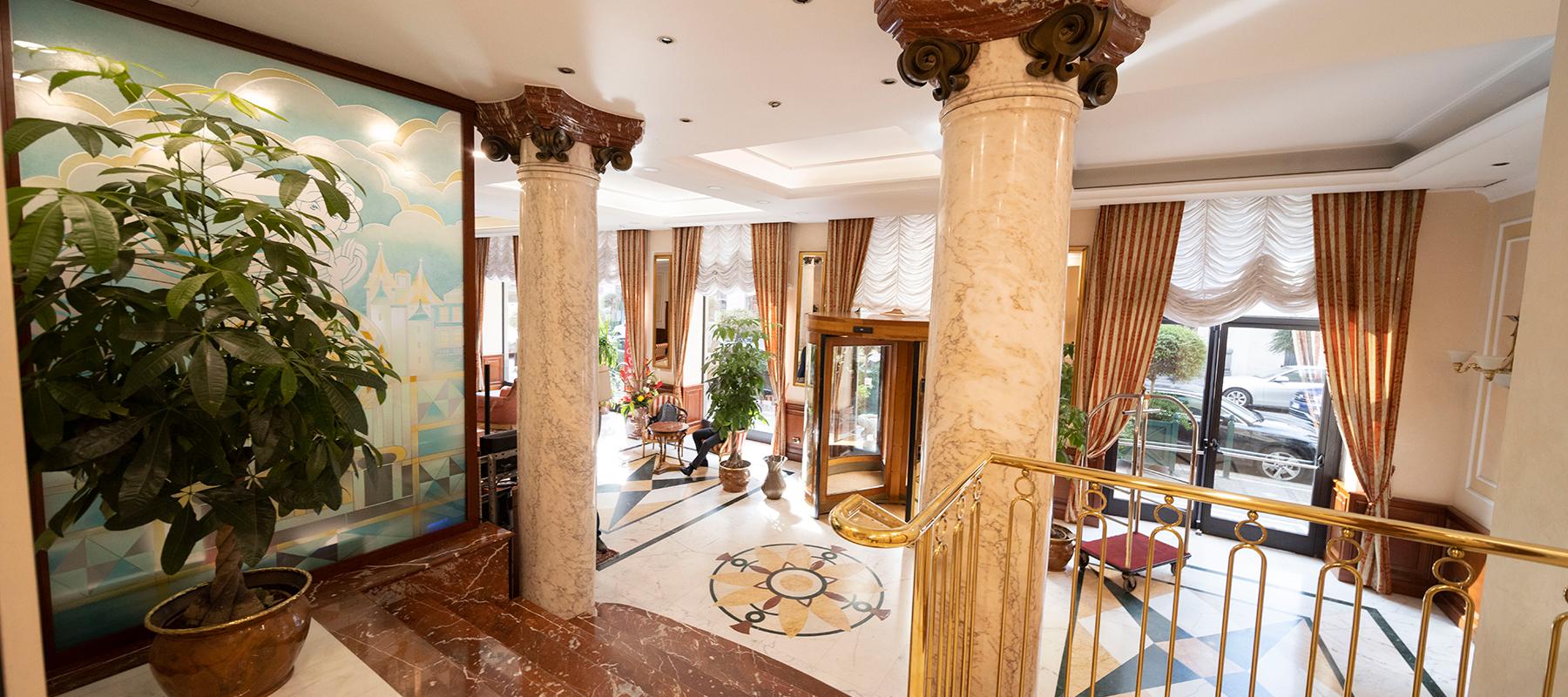 ПРИХОДИТЕ И НАСЛАЖДАЙТЕСЬ ЛУЧШИМ ВИДОМ Hotel Отель Andreola Central Милан ПРИХОДИТЕ И НАСЛАЖДАЙТЕСЬ ЛУЧШИМ ВИДОМ Hotel Отель Andreola Central Милан