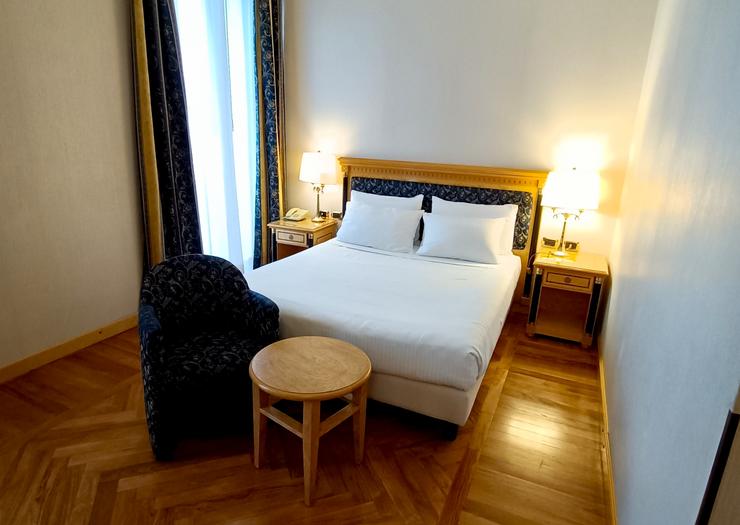 ДВУХМЕСТНЫЕ НОМЕРА УЛУЧШЕННЫЕ Hotel Отель Andreola Central Милан ДВУХМЕСТНЫЕ НОМЕРА УЛУЧШЕННЫЕ Hotel Отель Andreola Central Милан