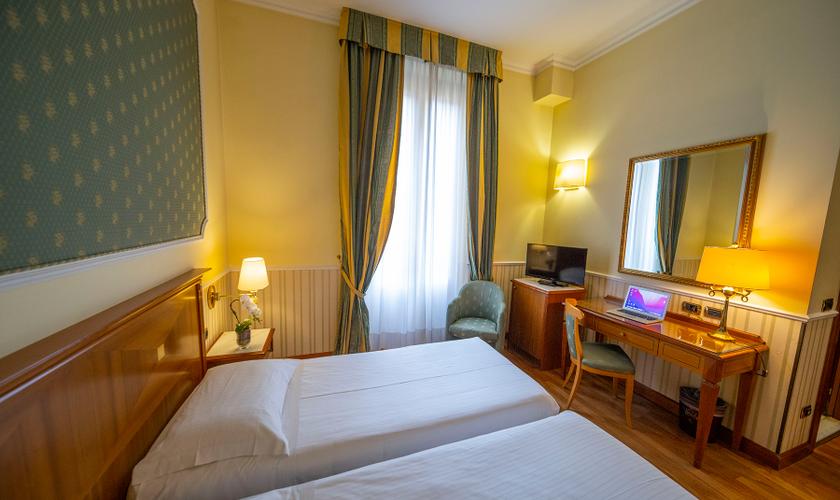 НОМЕРА CLASSIC Hotel Отель Andreola Central Милан НОМЕРА CLASSIC Hotel Отель Andreola Central Милан